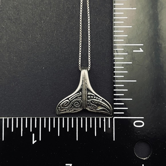 Sterling Silver Aboriginal Orca Whale Tail Necklace Unisex Peter Stone Co PSCL - Picture 7 of 9